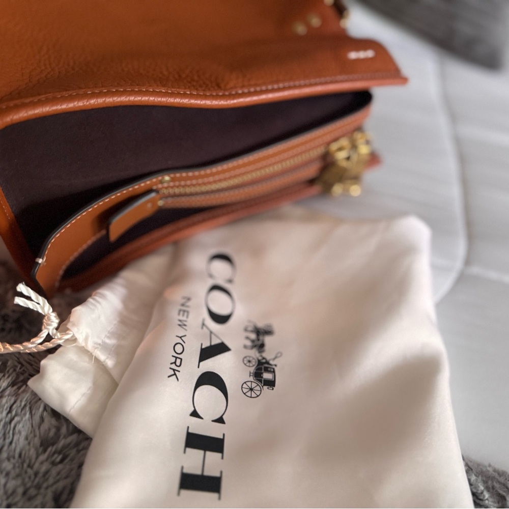 Coach Rogue Elegant Brown Leather Tote Bag - Picture 5 of 8